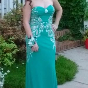 Prom dress